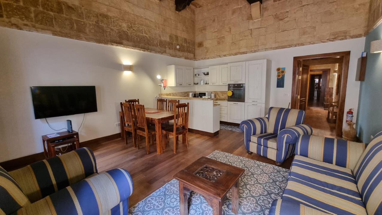 Vallettacharme - 2 Bedrooms Flat In The Heart Of The City 外观 照片