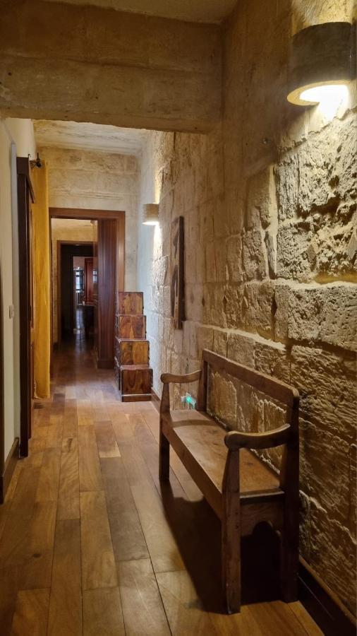 Vallettacharme - 2 Bedrooms Flat In The Heart Of The City 外观 照片