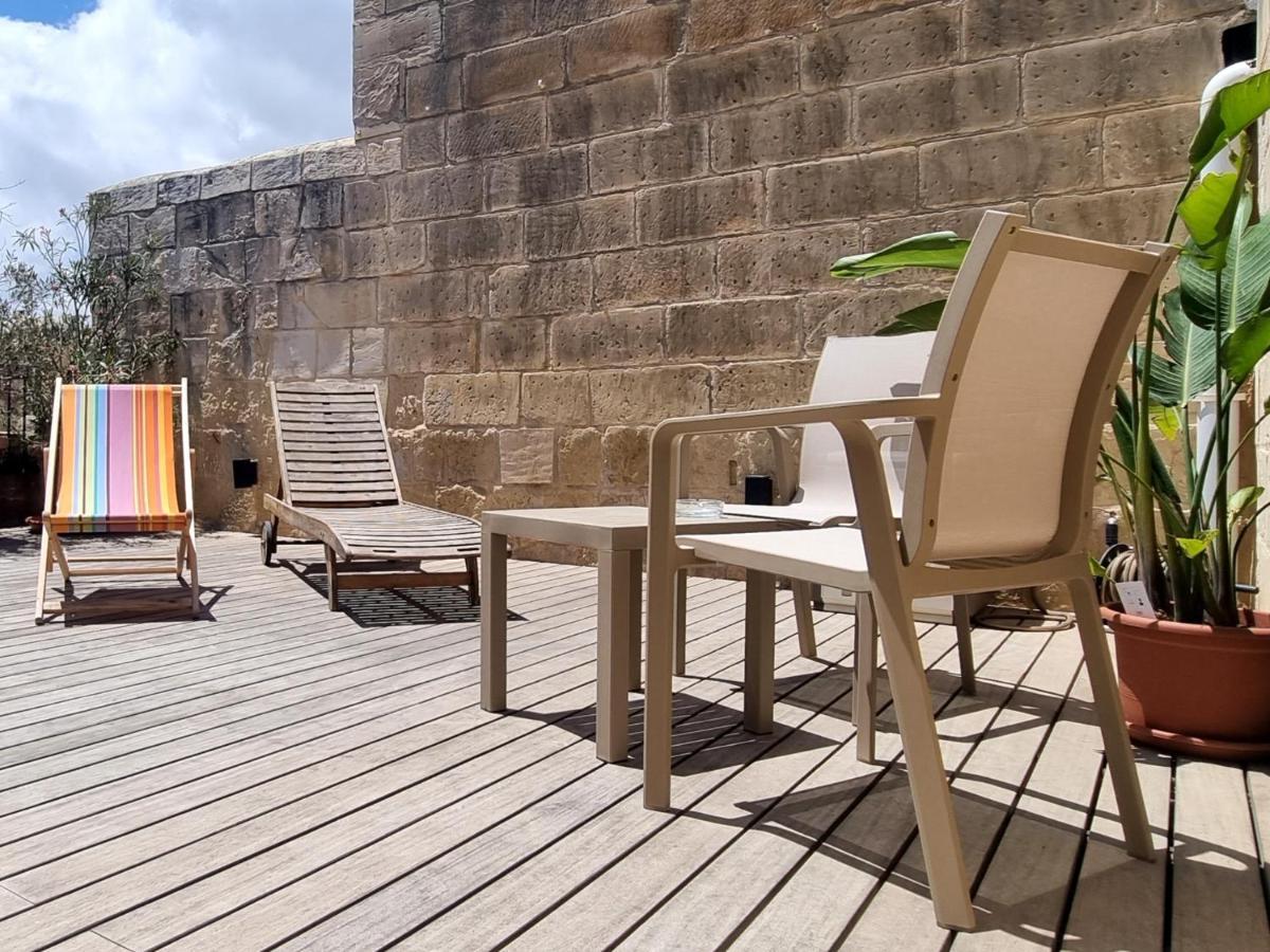 Vallettacharme - 2 Bedrooms Flat In The Heart Of The City 外观 照片